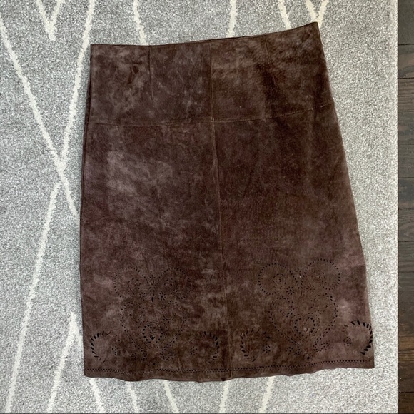 Siena Studio Brown Suede Skirt w/ laser cut Hem - Picture 1 of 7
